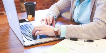 Ofrecen cursos gratuitos a jóvenes para conseguir un empleo en CDMX, Guadalajara y Monterrey