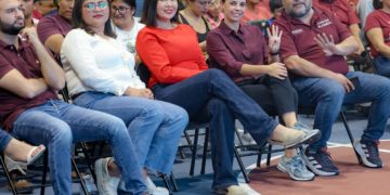 Ana Paty Peralta y cancunenses respaldan a Claudia Sheinbaum en segundo debate