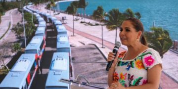 Se renueva parque vehicular de Cancún con 100 unidades modernas de transporte público #BJAP  #AdelanteBenitoJuarez