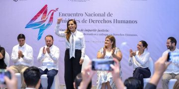 Ana Paty Peralta impulsa una justicia más humana