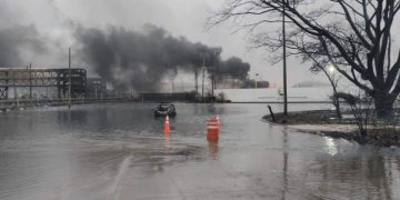 Tragedia en Dos Bocas: Incendio en refinería deja 5 muertos