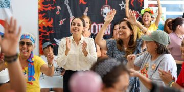 Reinauguran COBUS 510 en Cancún y celebran aniversario de programa para adultos mayores