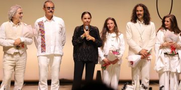 Cancún brilla con el estreno internacional de “Titizé”