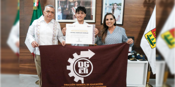 Emanuel Rodríguez obtiene primer lugar nacional en Lengua y Comunicación