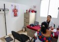 Ana Paty Peralta reconoce labor de enfermeras y enfermeros en su día