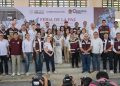 Pablo Bustamante acompaña a Mara Lezama a la Feria de la Paz