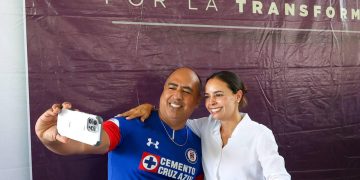 Ana Paty Peralta lleva atención directa a la SM 517