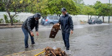 Refuerzan acciones preventivas ante lluvias con 250 elementos en Cancún