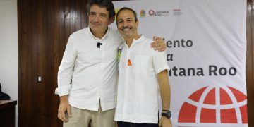 Firma SEDE convenio con DHL para potenciar el talento local