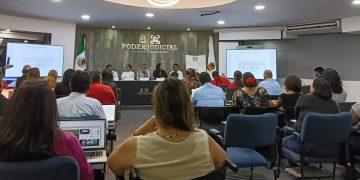 Se preparan abogados para la justicia digital