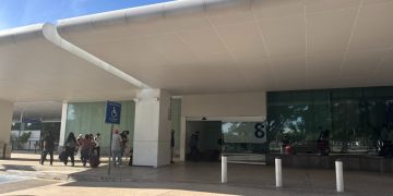 Cancún programa más de 430 vuelos para este viernes