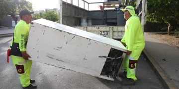 ChatCun impulsa brigada de descacharrización en la Supermanzana 251 de Cancún