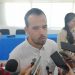 Instalan barrera antisargazo frente a la playa del Niño