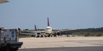 Aeropuerto de Cancún programa 454 operaciones este viernes
