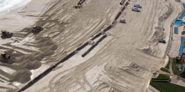 Destinan 26 mdp para rescatar las playas de Cancún