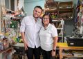 Cancunenses abren las puertas de sus hogares a Pablo Bustamante para compartir sus historias