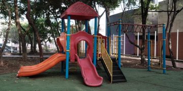 Mara Lezama impulsa rehabilitación del parque en Villas Otoch Paraíso