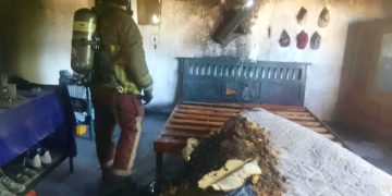 Incendio en vivienda de la Supermanzana 69 moviliza a Bomberos de Cancún