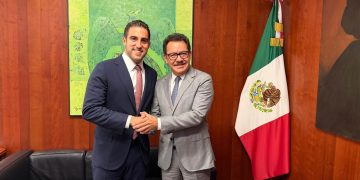 Gino Segura deja el Senado y se concentra en la coordinación de Morena en Quintana Roo