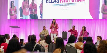 Con justicia social, Ana Paty Peralta transforma vidas de las familias cancunenses