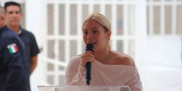 “Si te caes siete veces, te tienes que levantar ocho”: Marilyn Badillo lleva un mensaje de esperanza al penal de Cancún