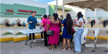 Pablo Bustamante mantiene cercanía con las familias cancunenses