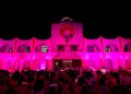Cancún se pinta de rosa para promover la prevención del cáncer de mama
