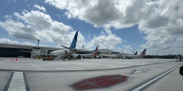 Q. Roo prevé más vuelos para Tulum y Cancún