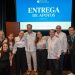 Entregan apoyos a 104 personas con discapacidad de la familia Moon Palace