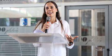 Impulsan modernización del transporte turístico con nuevas unidades de AUTOTUR