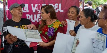 Lleva Mara Lezama audiencia “La Voz del Pueblo” a Villas Otoch Paraíso