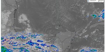 Prevén lluvias con actividad eléctrica y rachas de viento en Quintana Roo