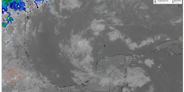 Hoy habrá lluvias y calor en Quintana Roo; rachas de viento de hasta 50 km/h